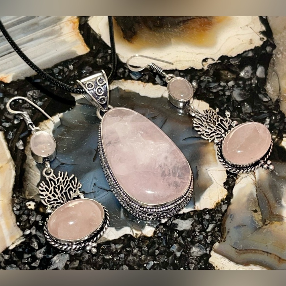 Pink Rose Quartz Pendant & Earrings Set